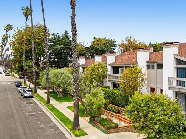 1015 21st Street B, Santa Monica CA 90403