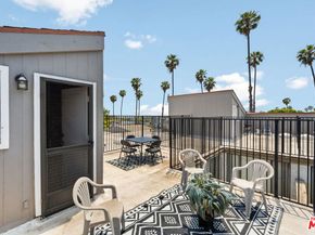 1015 21st Street B, Santa Monica CA 90403