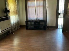 6922 Makee Avenue, Los Angeles CA 90001