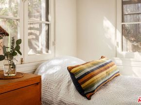 654 Frontenac Avenue, Los Angeles CA 90065