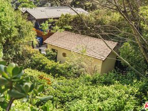 654 Frontenac Avenue, Los Angeles CA 90065