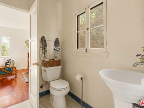 654 Frontenac Avenue, Los Angeles CA 90065