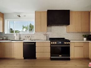 4041 Davana Road, Sherman Oaks CA 91423