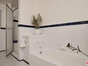 943 Venango Avenue, Los Angeles CA 90029