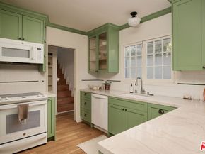 943 Venango Avenue, Los Angeles CA 90029