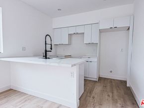 6461 Woodley Avenue, Van Nuys CA 91406