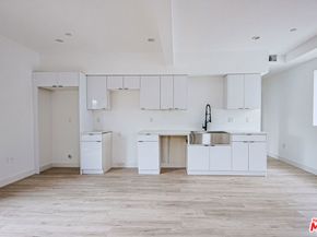 6461 Woodley Avenue, Van Nuys CA 91406