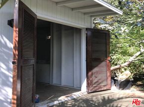 1215 Hilldale, Los Angeles CA 90069