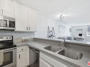 1140 E Ocean Boulevard 309, Long Beach CA 90802