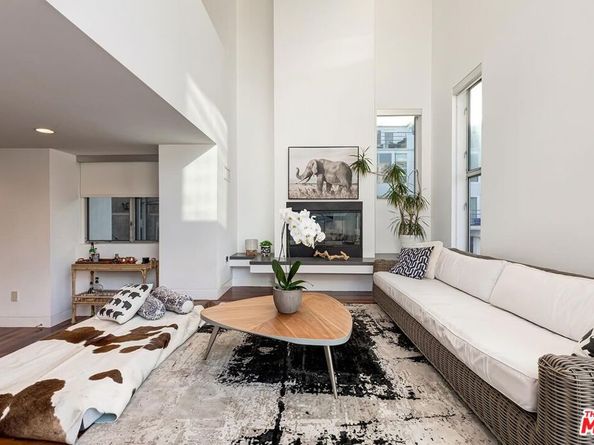 111 Eastwind Street, Marina Del Rey CA 90292