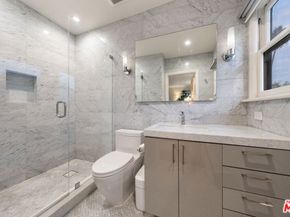 615 S Highland Avenue, Los Angeles CA 90036