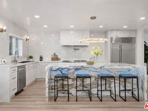 5439 Gentry Avenue, Valley Village CA 91607