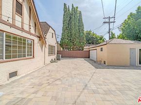 5430 Monroe Street, Los Angeles CA 90038