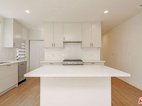 5430 Monroe Street, Los Angeles CA 90038