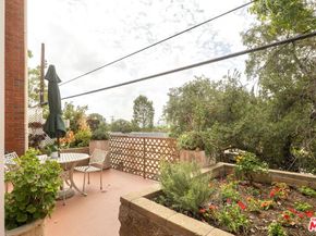 2706 Honolulu Avenue 105, Montrose CA 91020