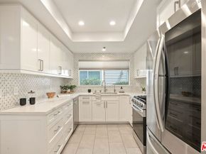 2706 Honolulu Avenue 105, Montrose CA 91020