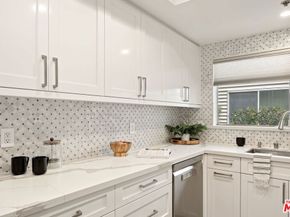 2706 Honolulu Avenue 105, Montrose CA 91020