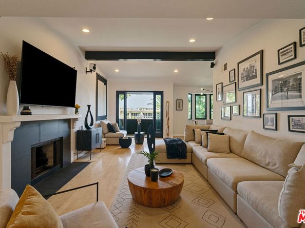 4600 Via Dolce 301, Marina Del Rey CA 90292