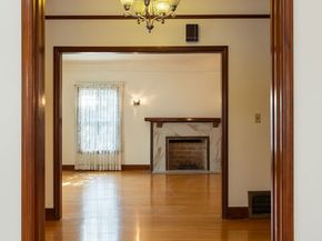 955 S Highland Avenue, Los Angeles CA 90036