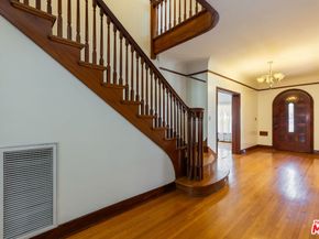 955 S Highland Avenue, Los Angeles CA 90036
