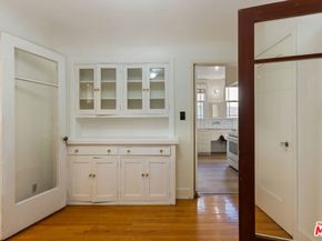 955 S Highland Avenue, Los Angeles CA 90036