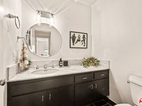 8401 Fountain Avenue 13, West Hollywood CA 90069