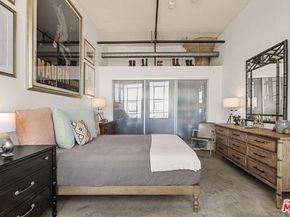 315 E 8th Street 1004, Los Angeles CA 90014