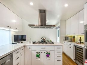 2710 Laurel Canyon Boulevard, Los Angeles CA 90046