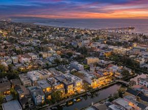 224 Linnie Canal, Venice CA 90291