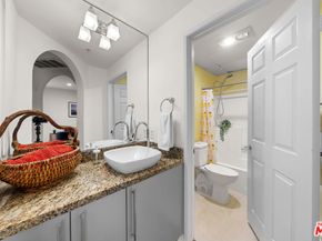 620 S Gramercy Place 103, Los Angeles CA 90005