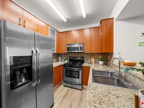 620 S Gramercy Place 103, Los Angeles CA 90005