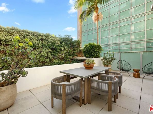 13700 Marina Pointe Drive 314, Marina Del Rey CA 90292