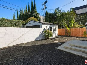 2536 Cotner Avenue, Los Angeles CA 90064