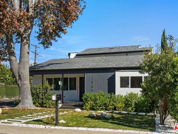 2536 Cotner Avenue, Los Angeles CA 90064
