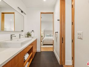 722 Marine Street, Santa Monica CA 90405