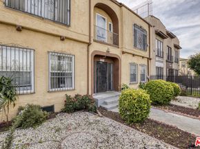 1014 W 57th Street, Los Angeles CA 90037