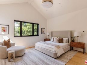 13164 Boca De Canon Lane, Los Angeles CA 90049