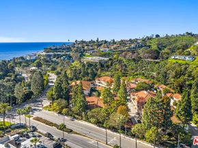 501 Palisades Drive 205, Pacific Palisades CA 90272
