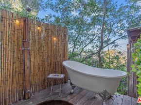 20675 Medley Lane, Topanga CA 90290