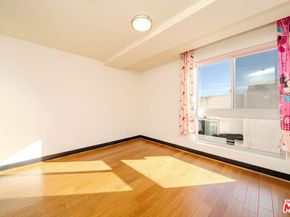 702 S Serrano Avenue 501, Los Angeles CA 90005