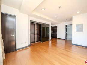 702 S Serrano Avenue 501, Los Angeles CA 90005