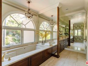 16799 Monte Hermoso Drive, Pacific Palisades CA 90272