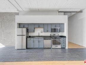 420 S San Pedro Street 218, Los Angeles CA 90013