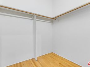 420 S San Pedro Street 218, Los Angeles CA 90013