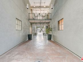 420 S San Pedro Street 218, Los Angeles CA 90013