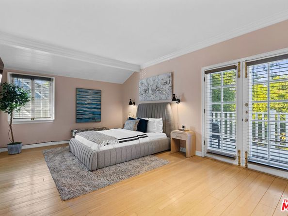 15435 Sutton Street, Sherman Oaks CA 91403