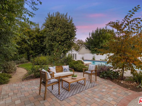 15435 Sutton Street, Sherman Oaks CA 91403