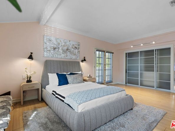 15435 Sutton Street, Sherman Oaks CA 91403