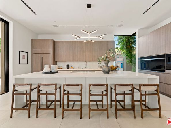 818 N Curson Avenue, Los Angeles CA 90046