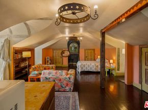 1130 Westchester Place, Los Angeles CA 90019